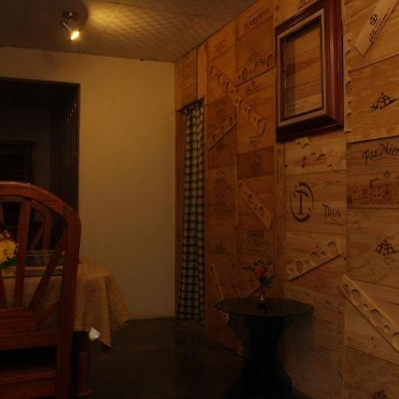 Hostel Guayacan Puerto Armuelles エクステリア 写真