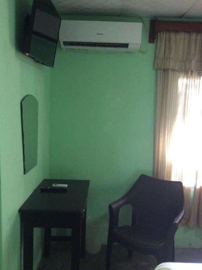 Hostel Guayacan Puerto Armuelles エクステリア 写真