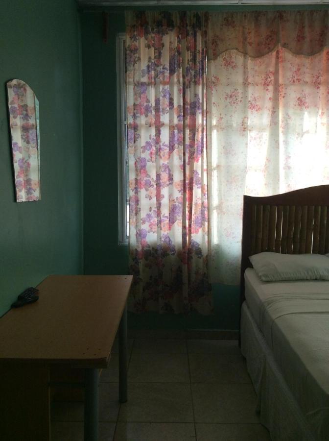 Hostel Guayacan Puerto Armuelles エクステリア 写真