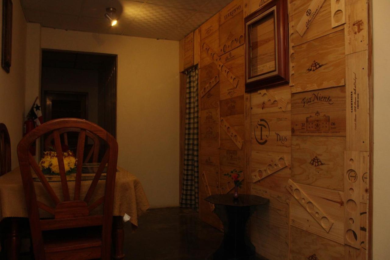 Hostel Guayacan Puerto Armuelles エクステリア 写真